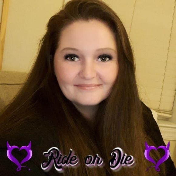 Meet your Posher, Sarah - Picture 1 of 1